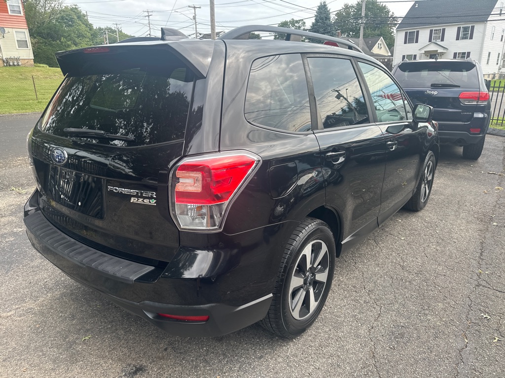 Photo 5 of this SUBARU FORESTER