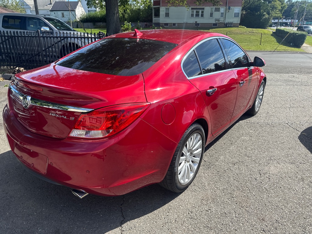 Photo 5 of this BUICK REGAL