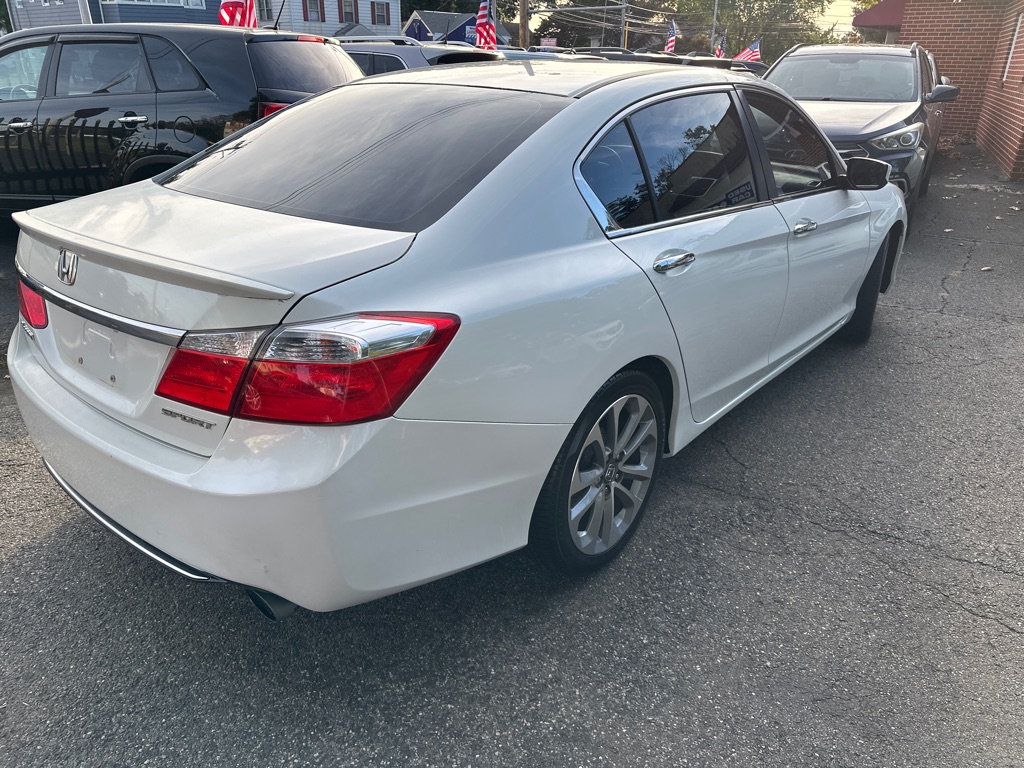 Photo 5 of this HONDA ACCORD