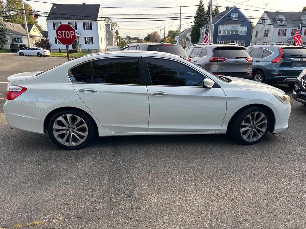 Photo 6 of this HONDA ACCORD