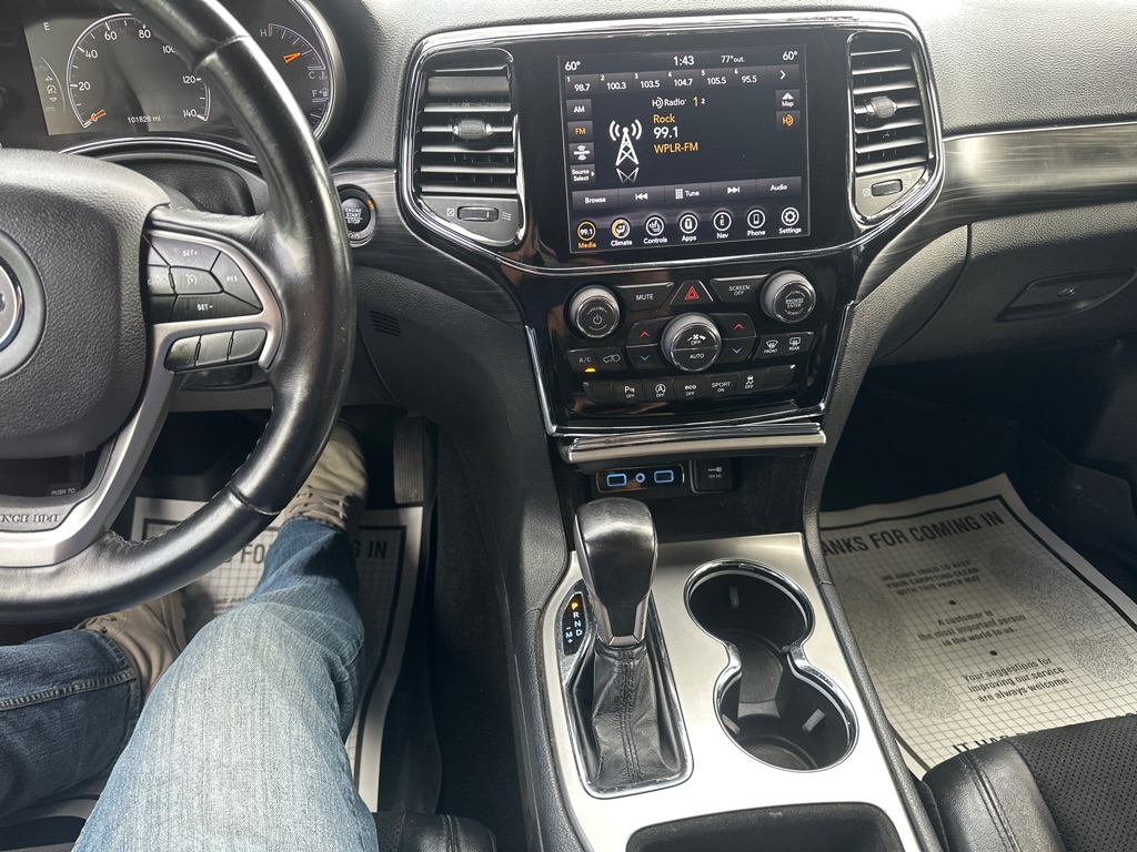 Photo 10 of this JEEP GRAND CHEROKEE