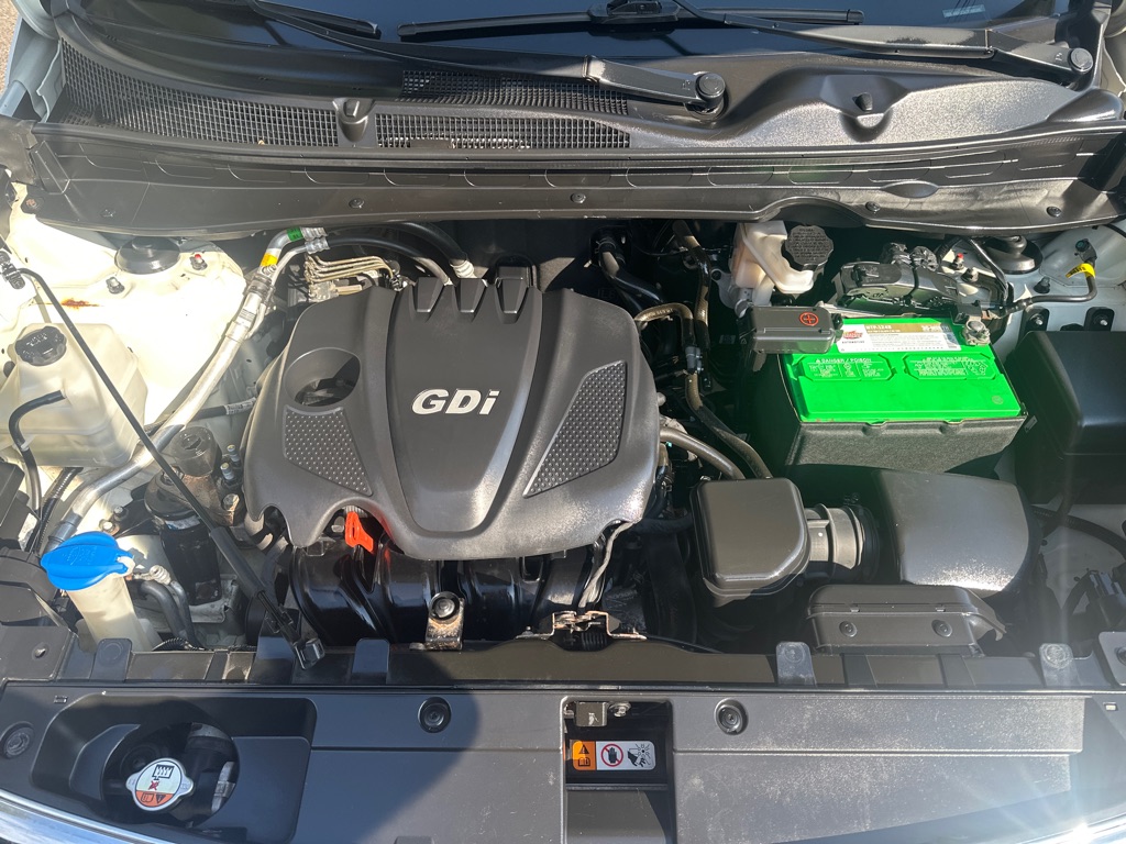 Photo 14 of this KIA SPORTAGE