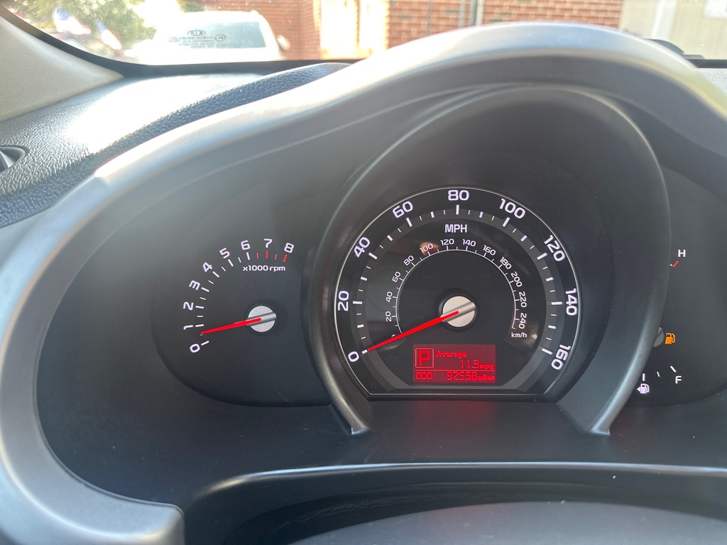 Photo 11 of this KIA SPORTAGE