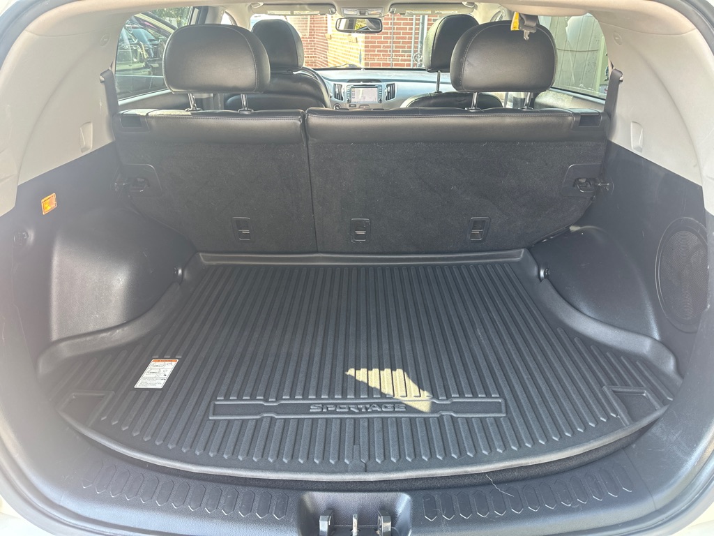 Photo 13 of this KIA SPORTAGE