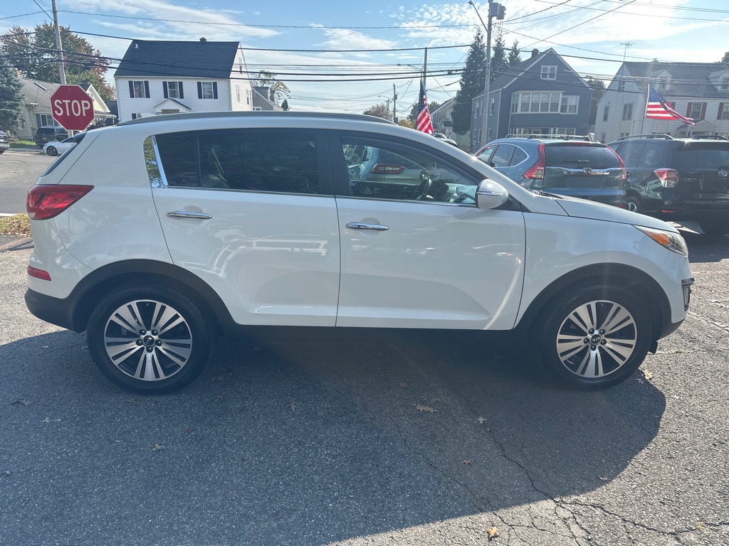 Photo 6 of this KIA SPORTAGE