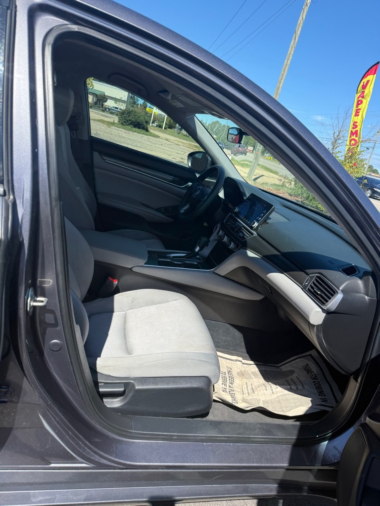 Photo 12 of this HONDA ACCORD