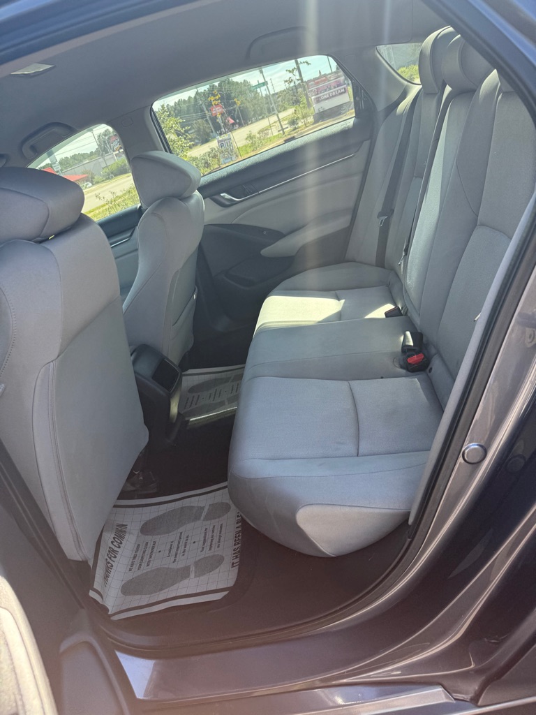 Photo 11 of this HONDA ACCORD