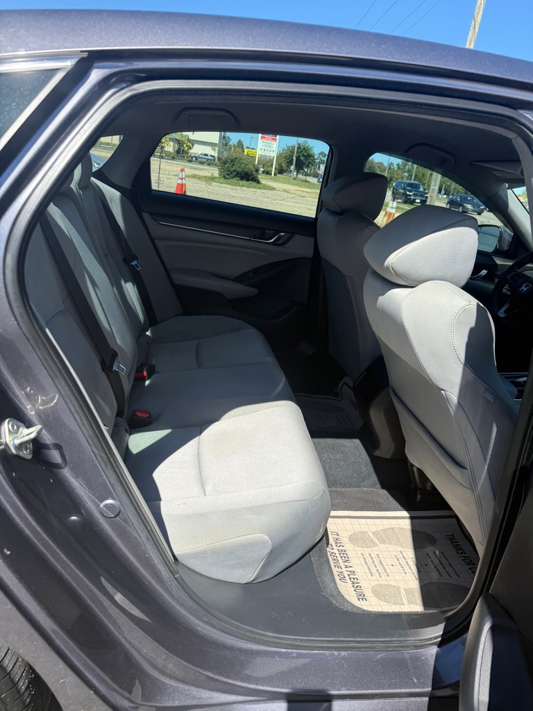 Photo 13 of this HONDA ACCORD