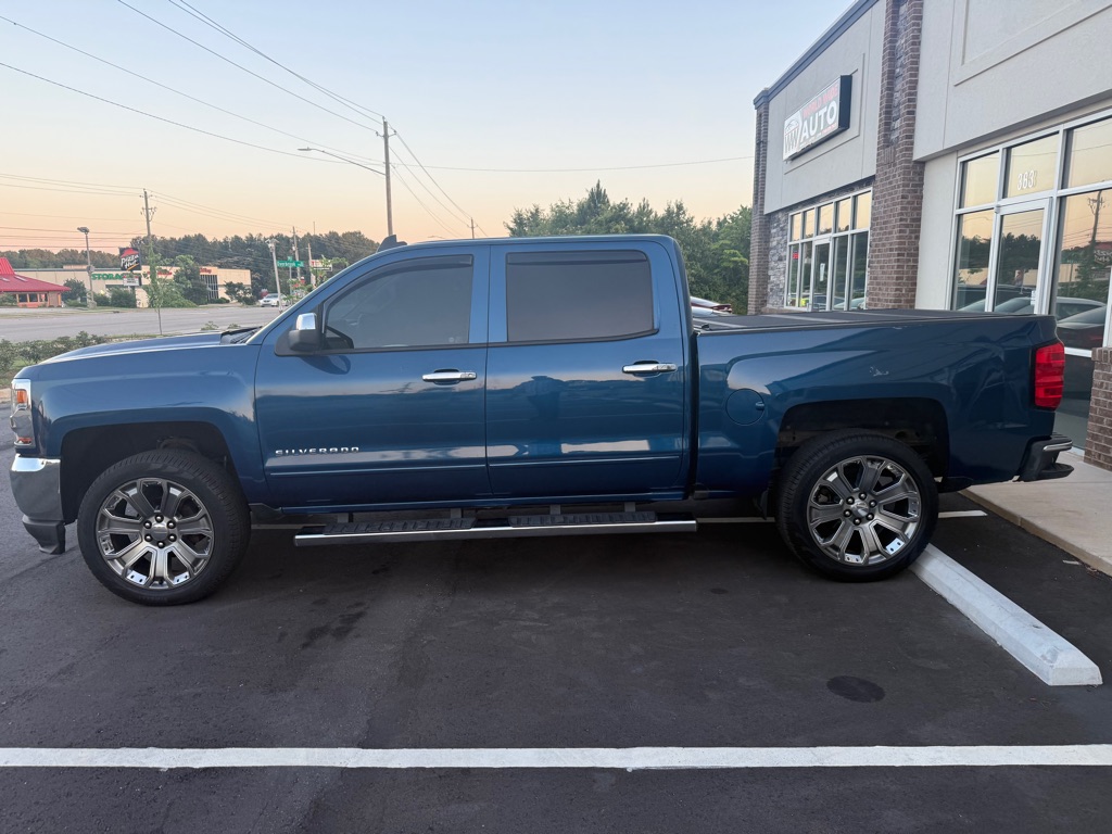 Photo 9 of this CHEVROLET SILVERADO 1500