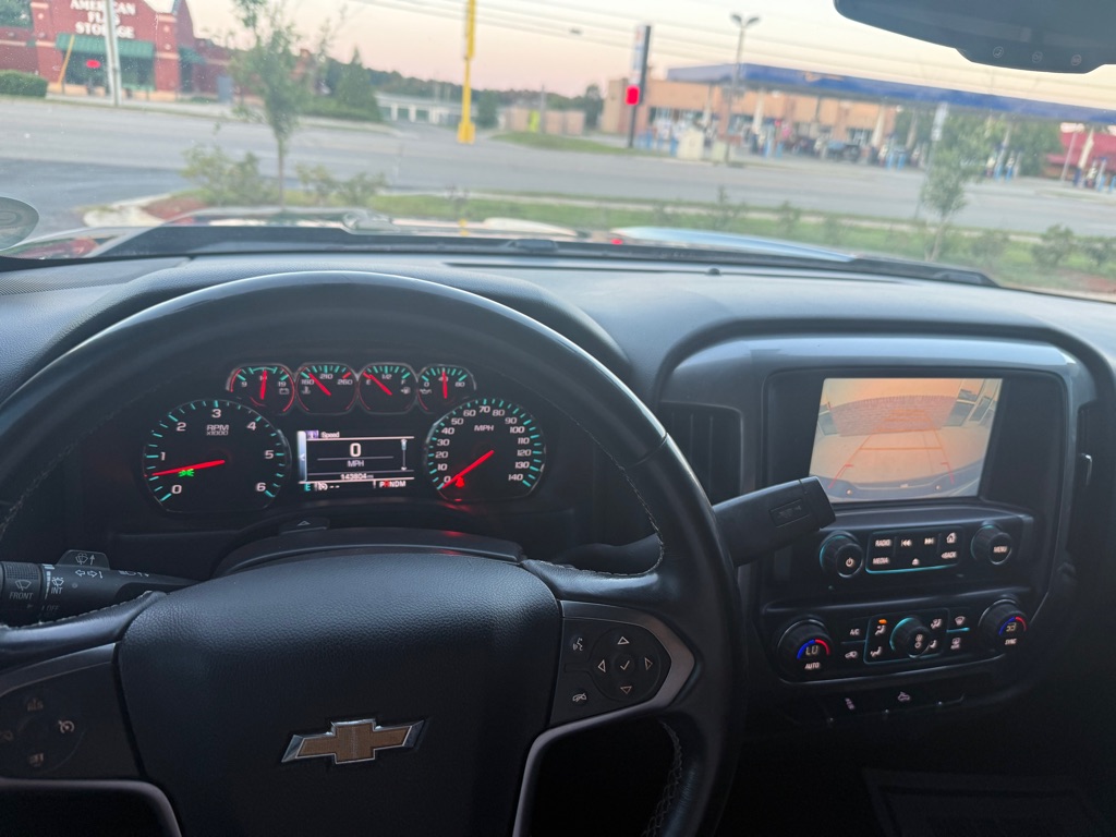 Photo 14 of this CHEVROLET SILVERADO 1500