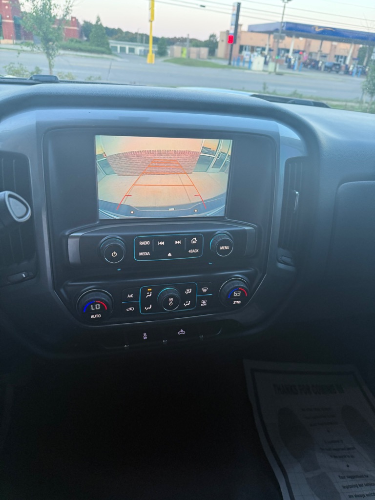 Photo 13 of this CHEVROLET SILVERADO 1500