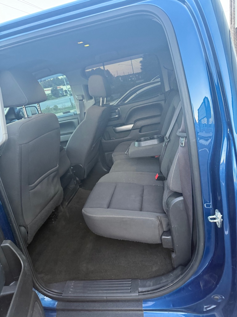Photo 12 of this CHEVROLET SILVERADO 1500