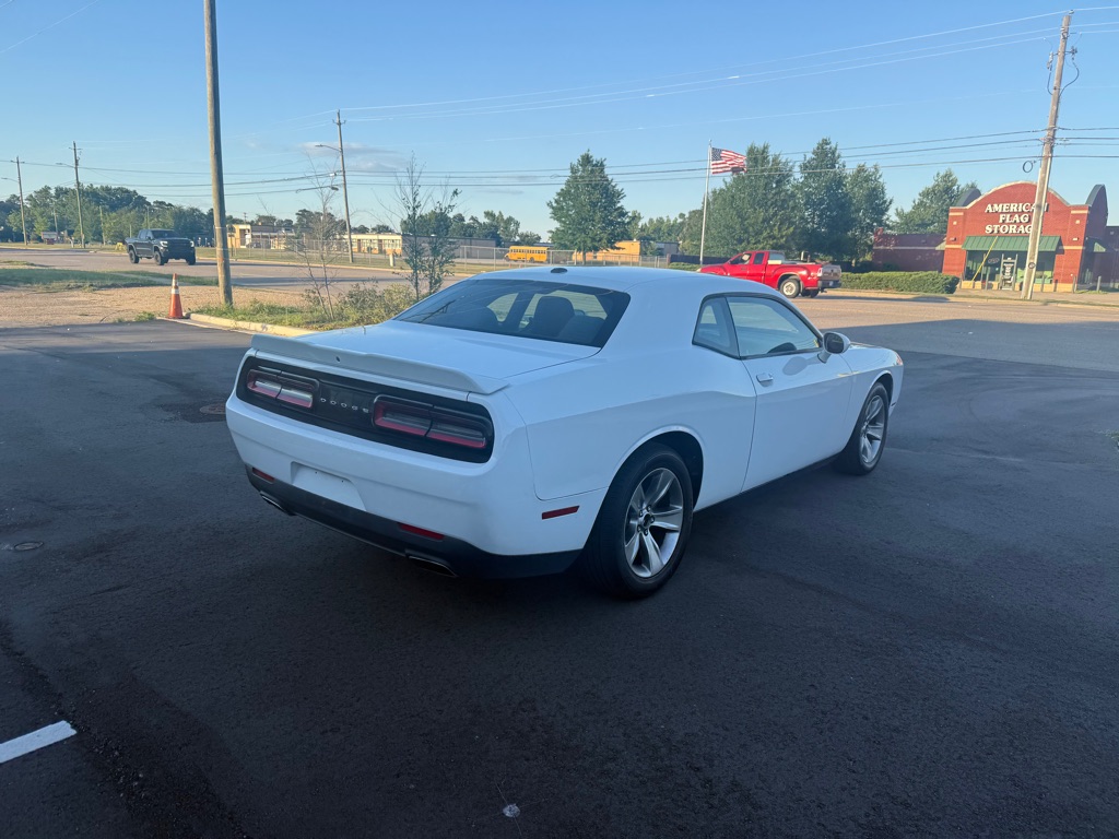 Photo 5 of this DODGE CHALLENGER