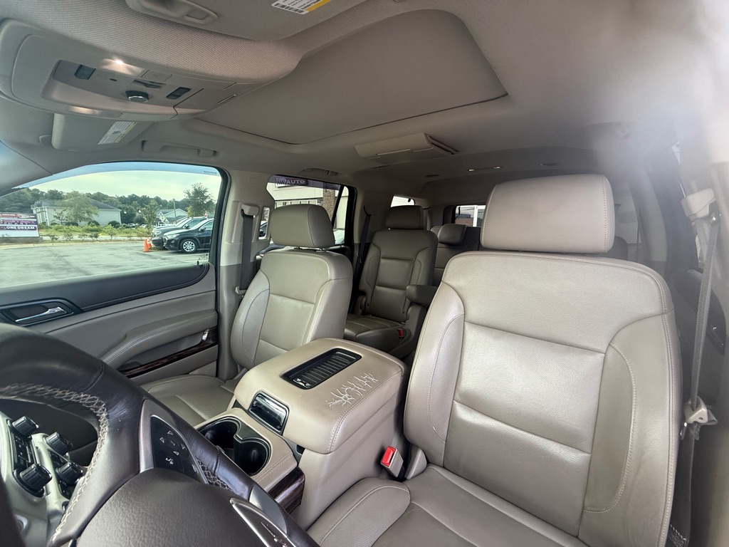 Photo 14 of this GMC YUKON