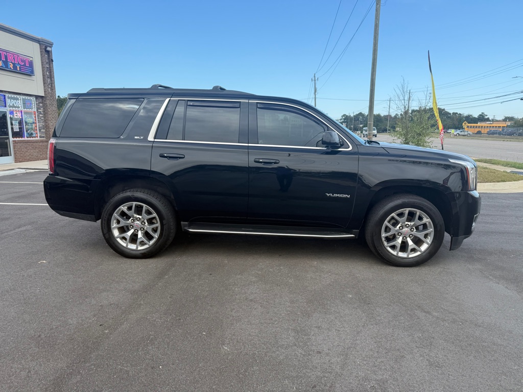 Photo 4 of this GMC YUKON