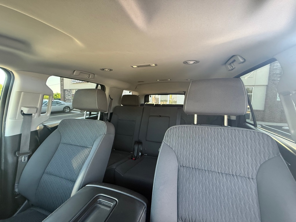 Photo 13 of this CHEVROLET TAHOE