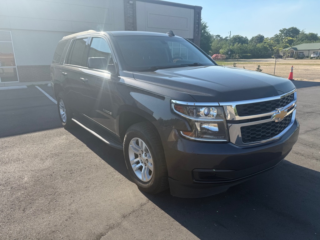 Photo 3 of this CHEVROLET TAHOE
