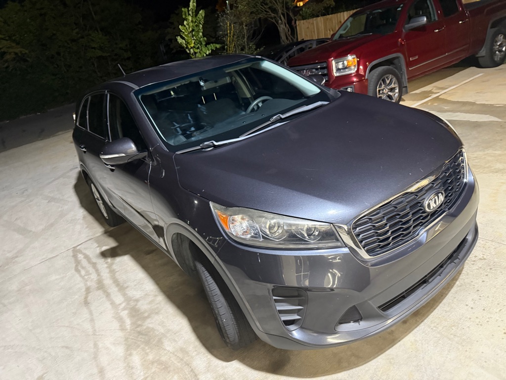 Photo 10 of this KIA SORENTO