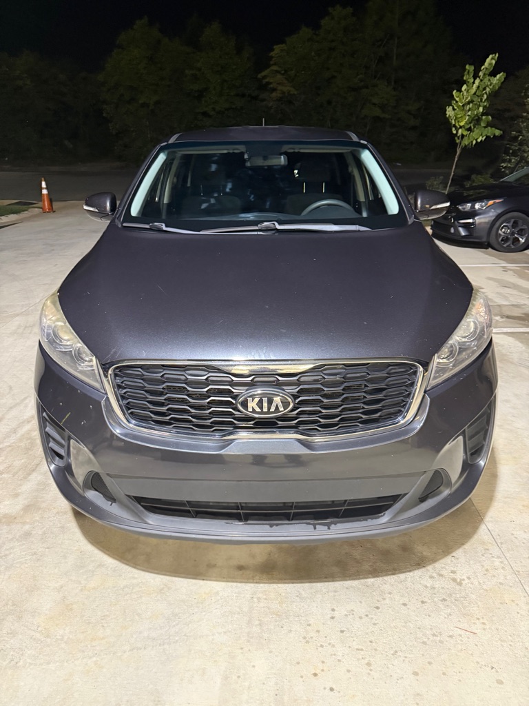Photo 11 of this KIA SORENTO