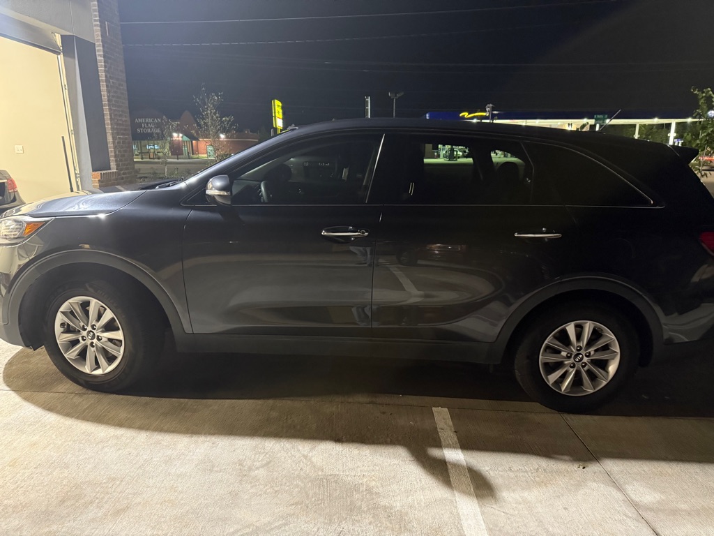 Photo 15 of this KIA SORENTO