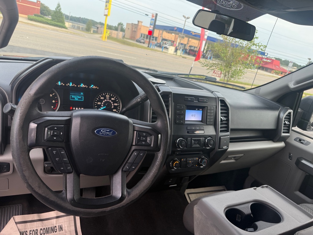 Photo 9 of this FORD F150