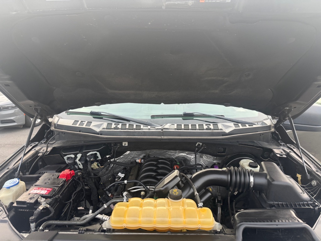 Photo 13 of this FORD F150