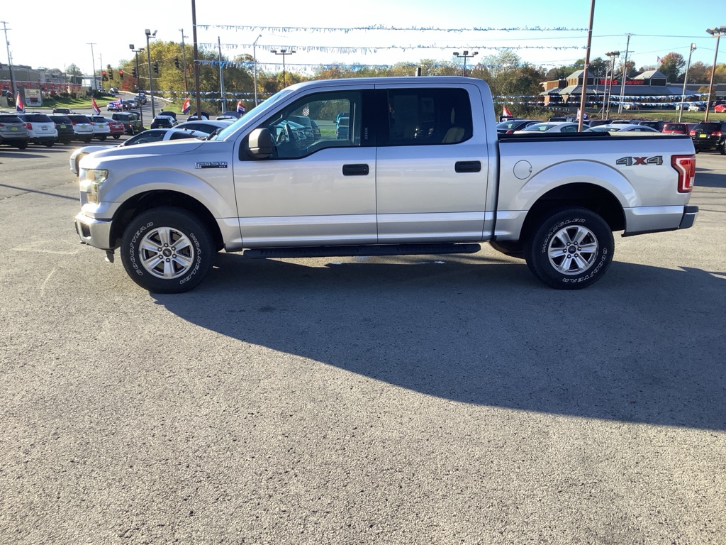 2015 Ford F-150 XLT's photo