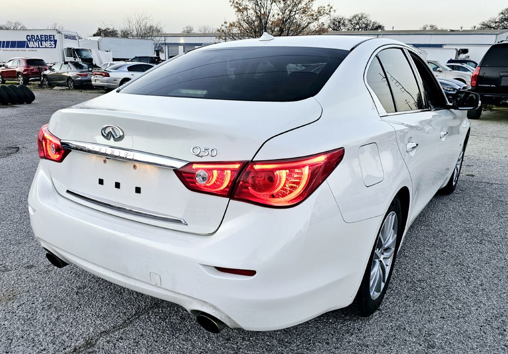 Photo 6 of this INFINITI Q50