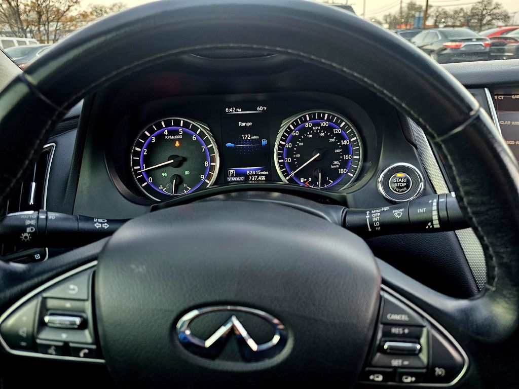 Photo 17 of this INFINITI Q50