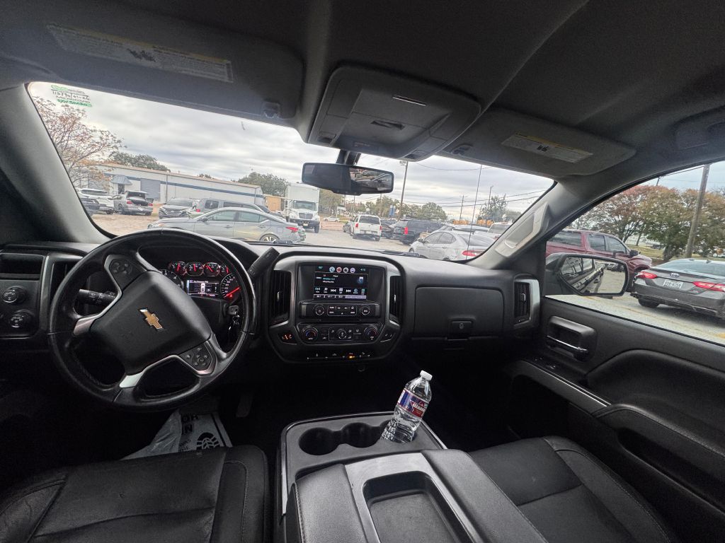 Photo 8 of this CHEVROLET SILVERADO 1500