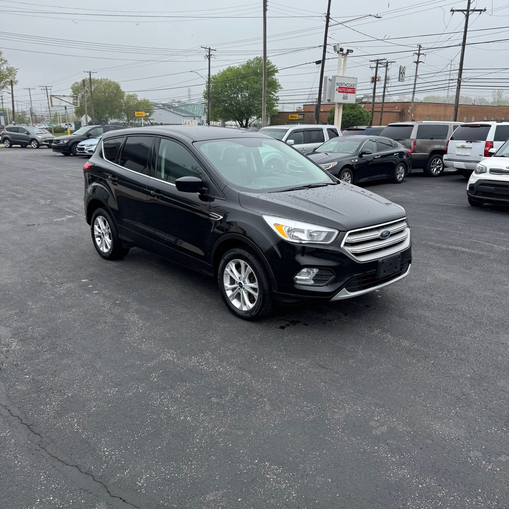 Photo 6 of this FORD ESCAPE