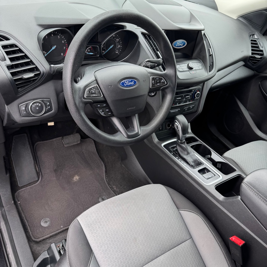 Photo 8 of this FORD ESCAPE