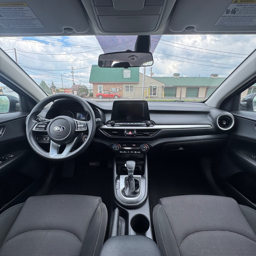 Photo 7 of this KIA FORTE