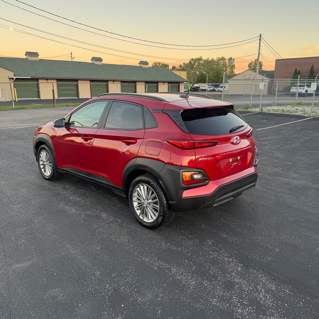 Photo 4 of this HYUNDAI KONA