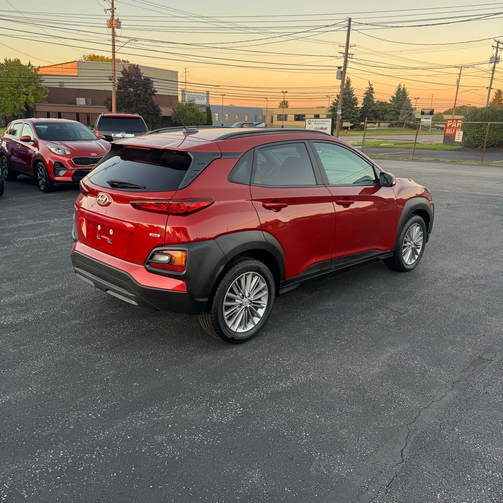 Photo 5 of this HYUNDAI KONA