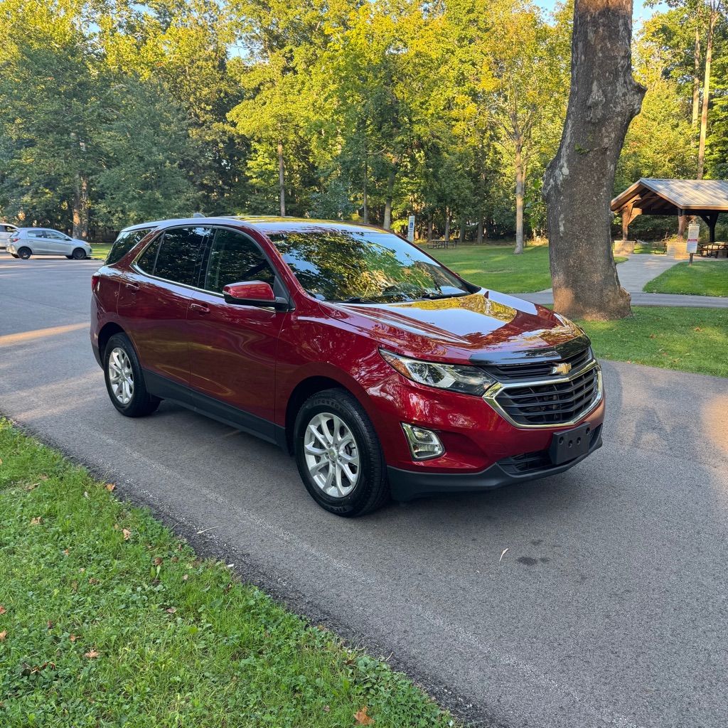 Photo 6 of this CHEVROLET EQUINOX