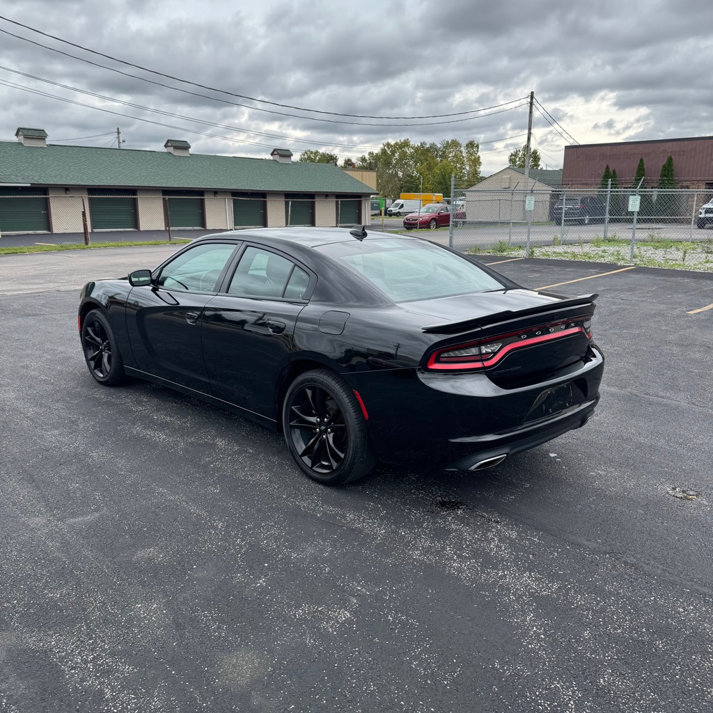 Photo 3 of this DODGE CHARGER