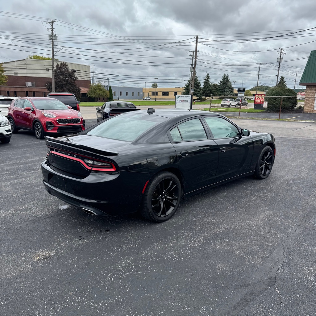 Photo 4 of this DODGE CHARGER