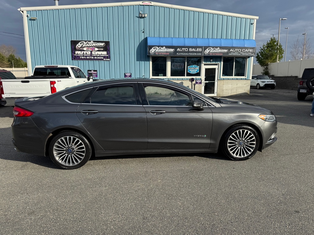 Gray 2018 Ford Fusion Hybrid Titanium FWD Sedan Front-Wheel Drive Continuously Variable Transmission