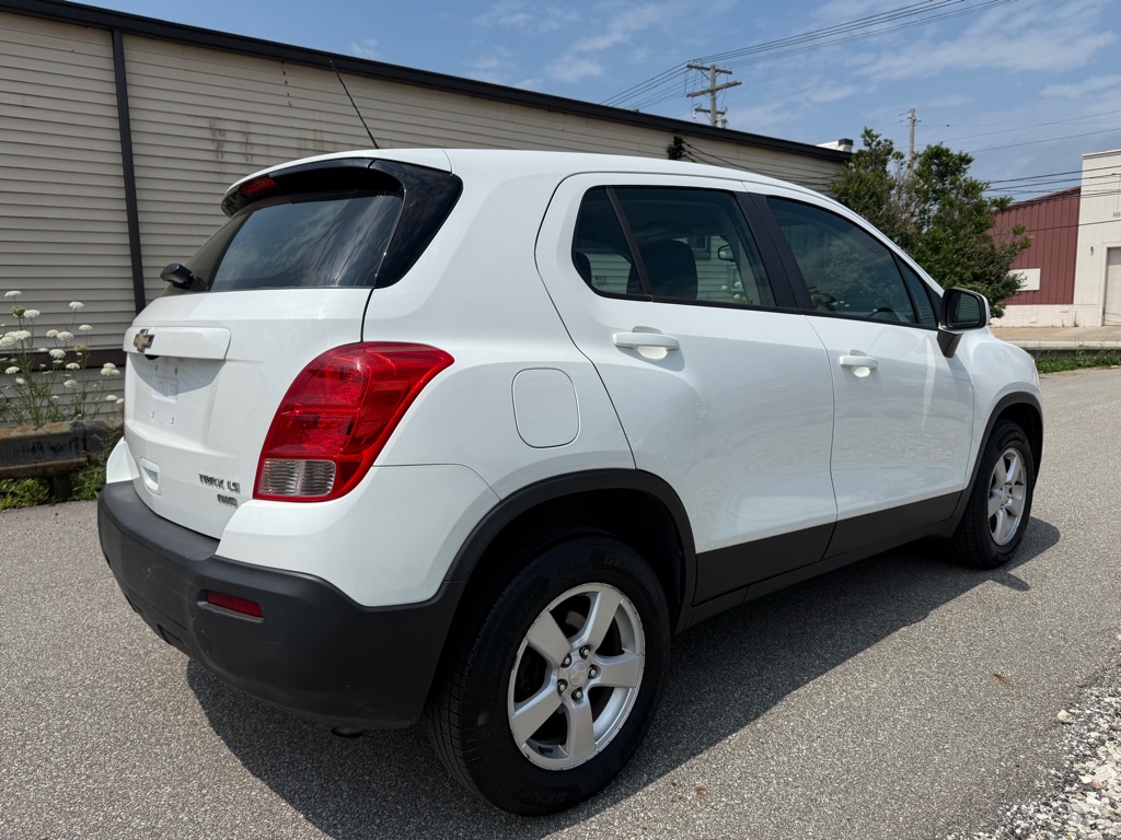 View vehicle photo 3