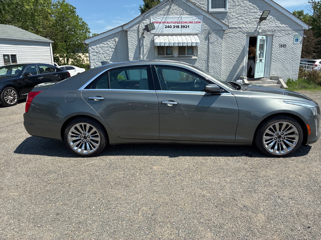 Photo 4 of this CADILLAC CTS