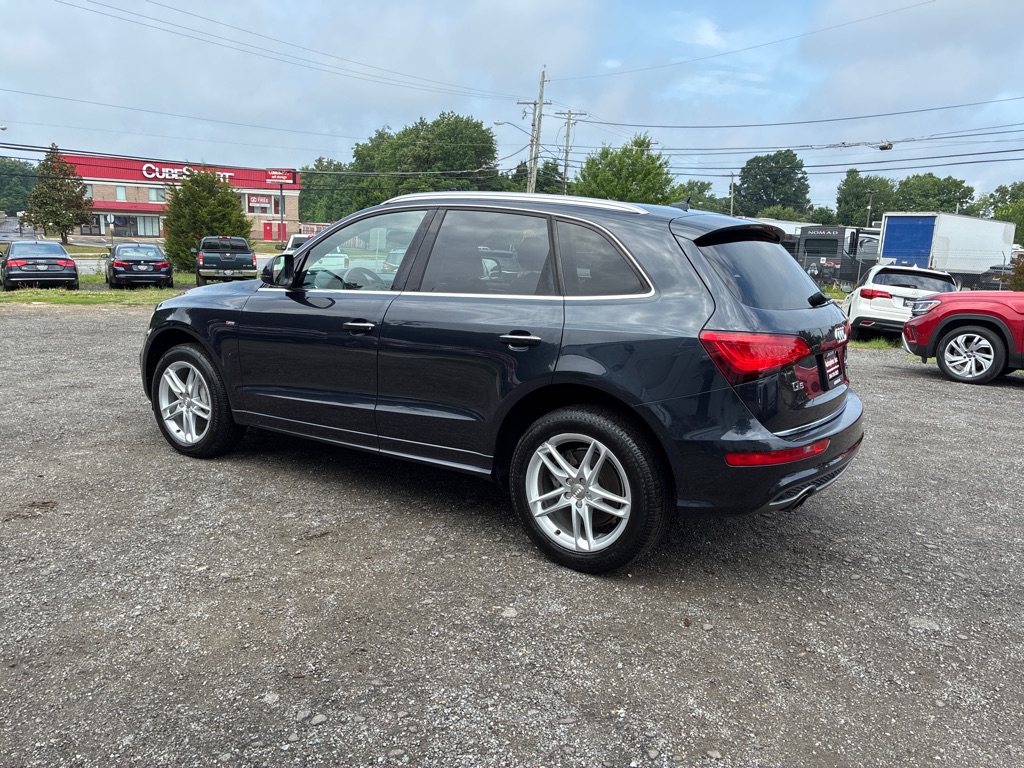 Photo 4 of this AUDI Q5