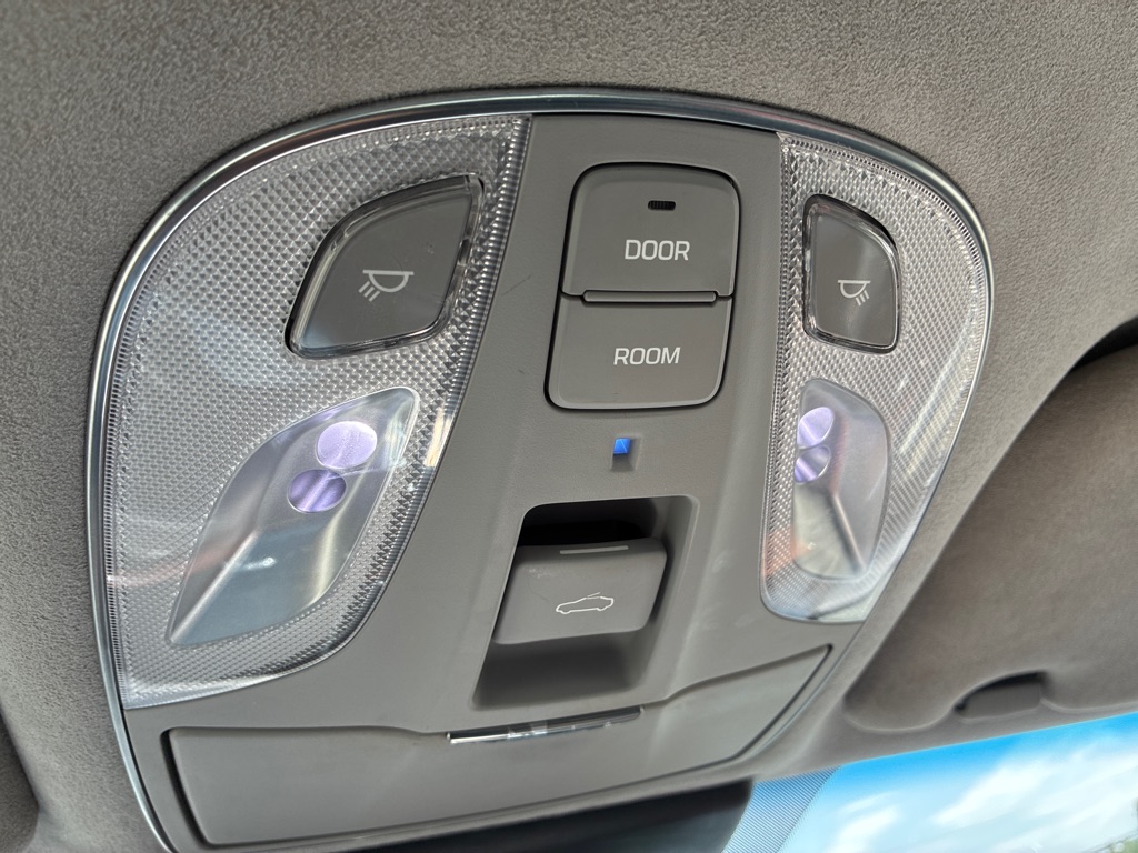 Photo 40 of this AUDI Q5