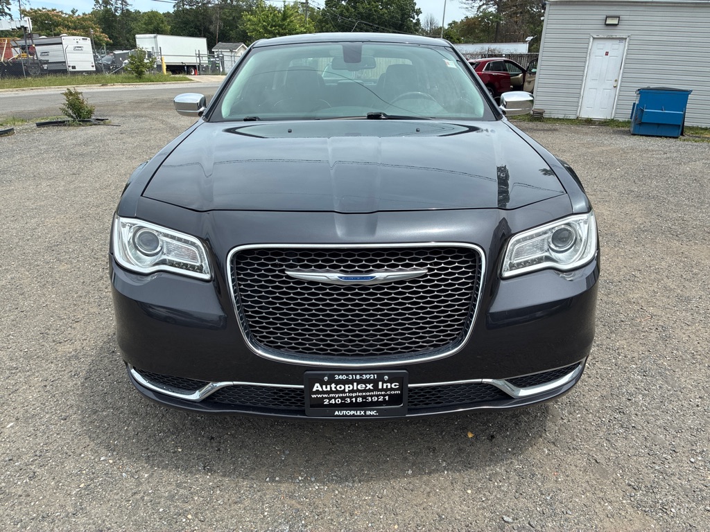 2018 CHRYSLER 300