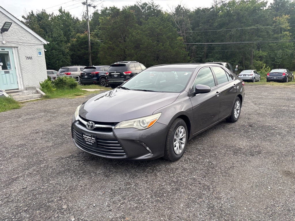 Photo 11 of this TOYOTA CAMRY
