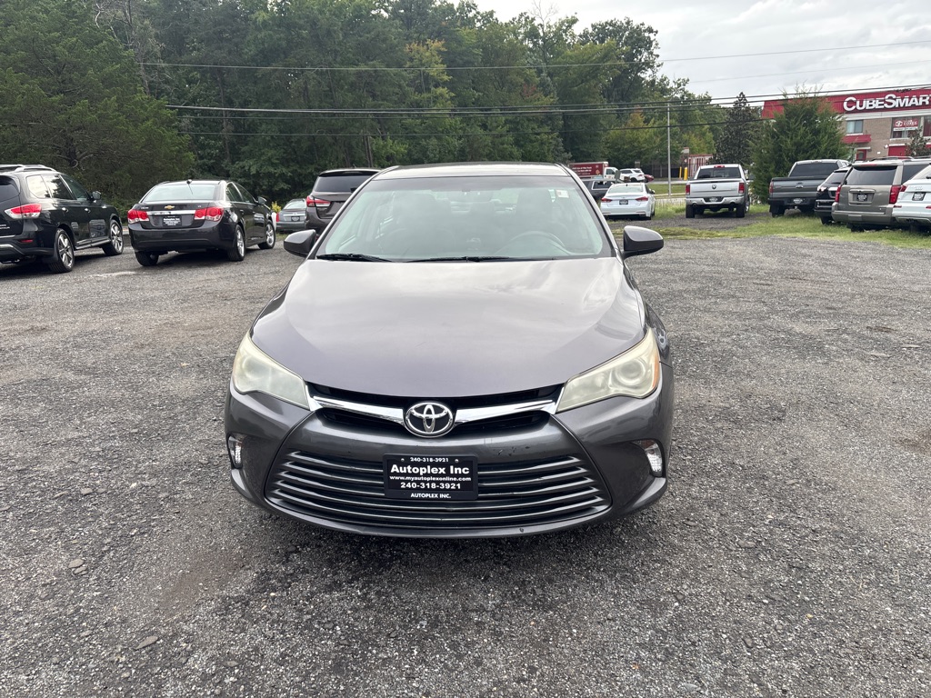 Photo 12 of this TOYOTA CAMRY