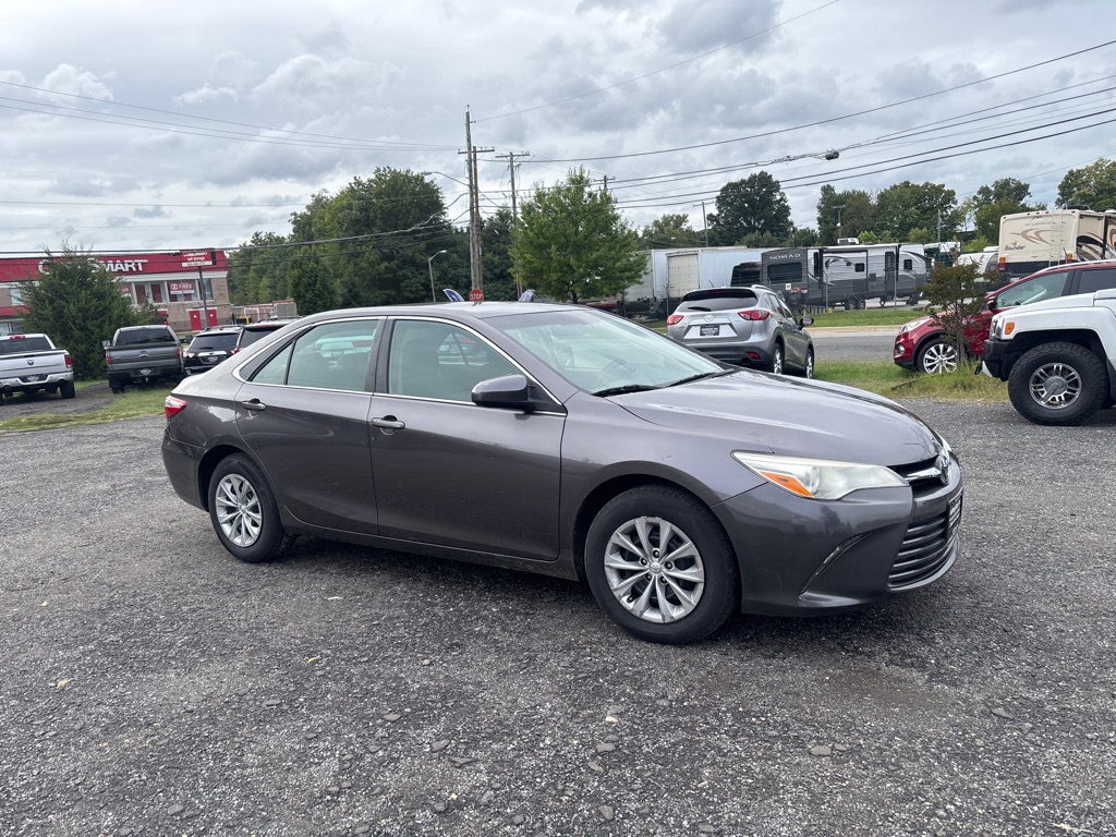 Photo 3 of this TOYOTA CAMRY