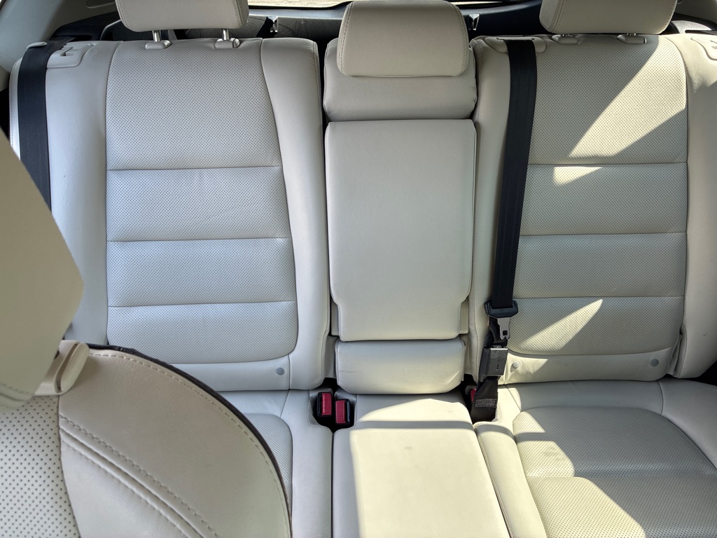 Photo 13 of this MAZDA CX-5