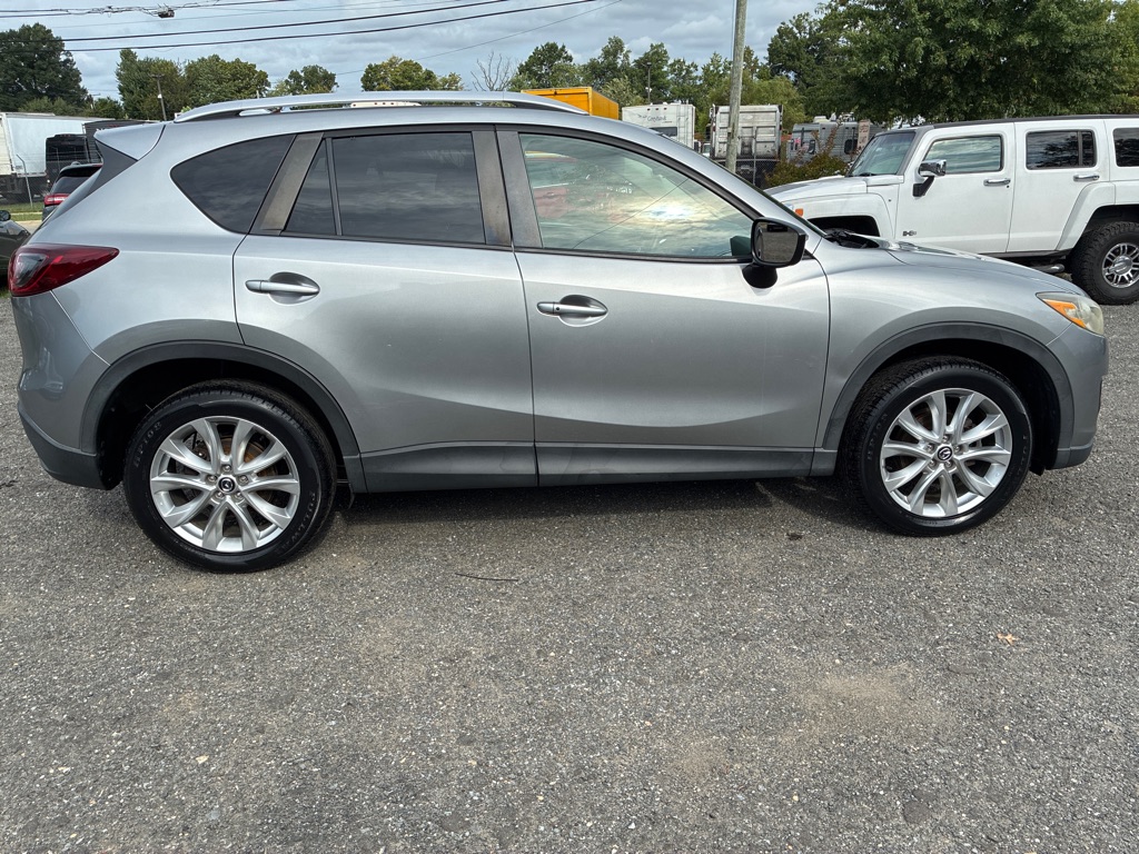 Photo 3 of this MAZDA CX-5