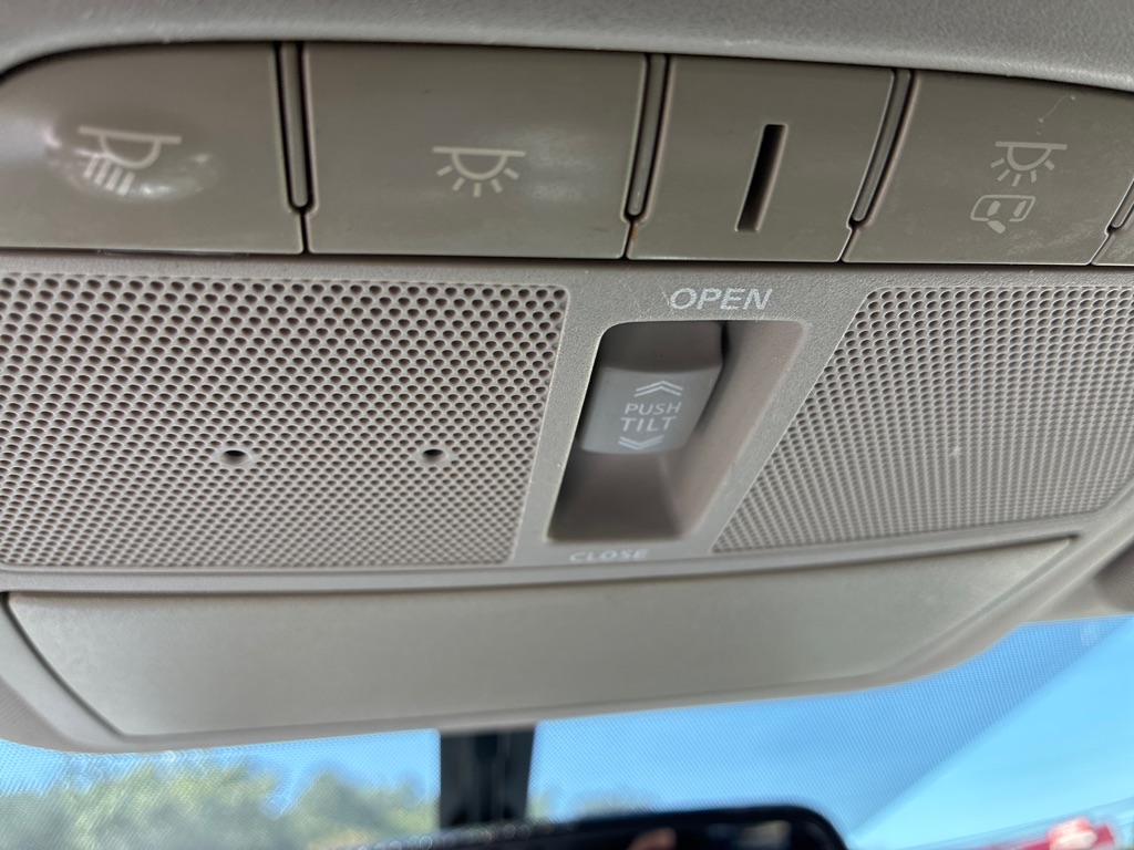 Photo 19 of this NISSAN MURANO
